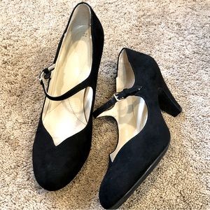 naturalizer N5 COMFORT | Women’s Black Suede-Style Buckle Heels size 9.5